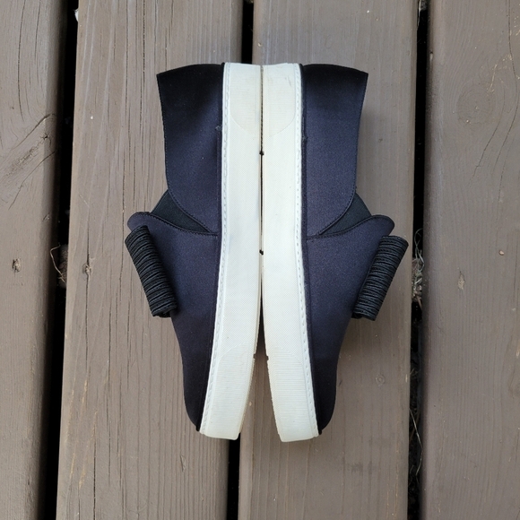 Stuart Weitzman Black Satin Bowgal Bow Slip-on Platform Sneakers Woman's 9.5 - Picture 4 of 9